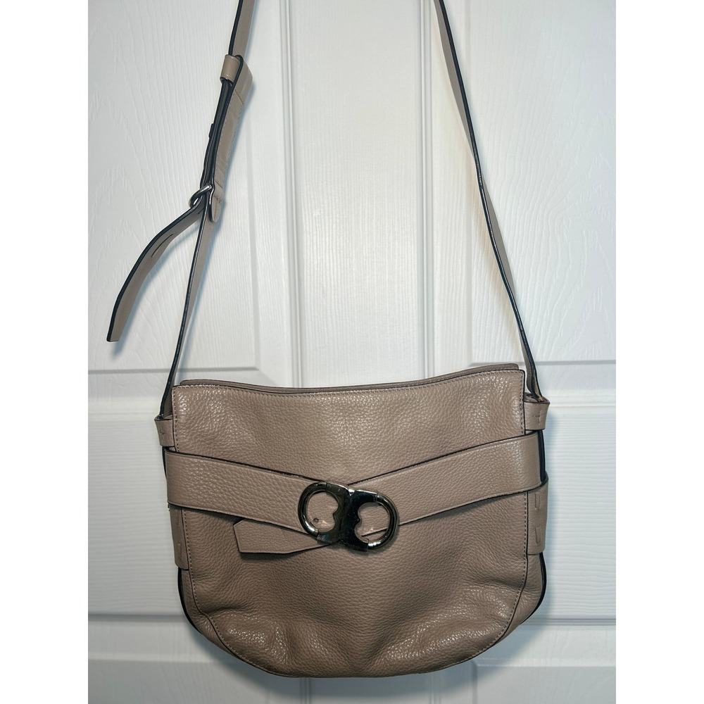 Tory‎ Burch Crossbody Bag Pebbled Leather Taupe Silver Logo Buckle Medium Greige